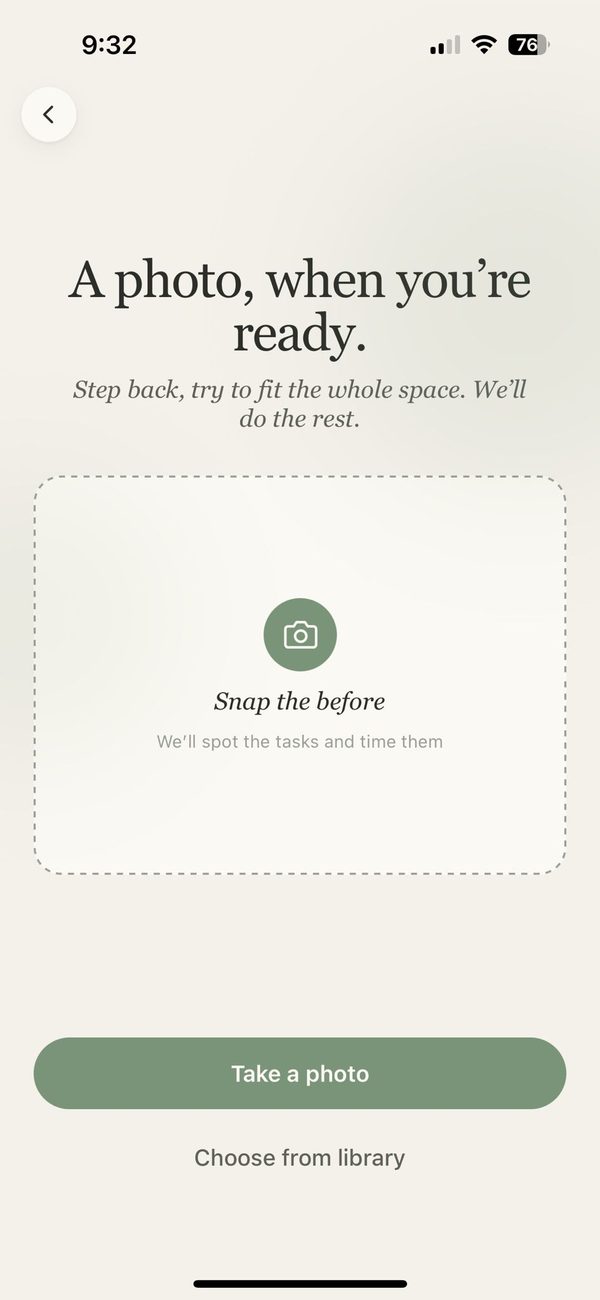 The TidyCalm capture screen, ready for a before photo.